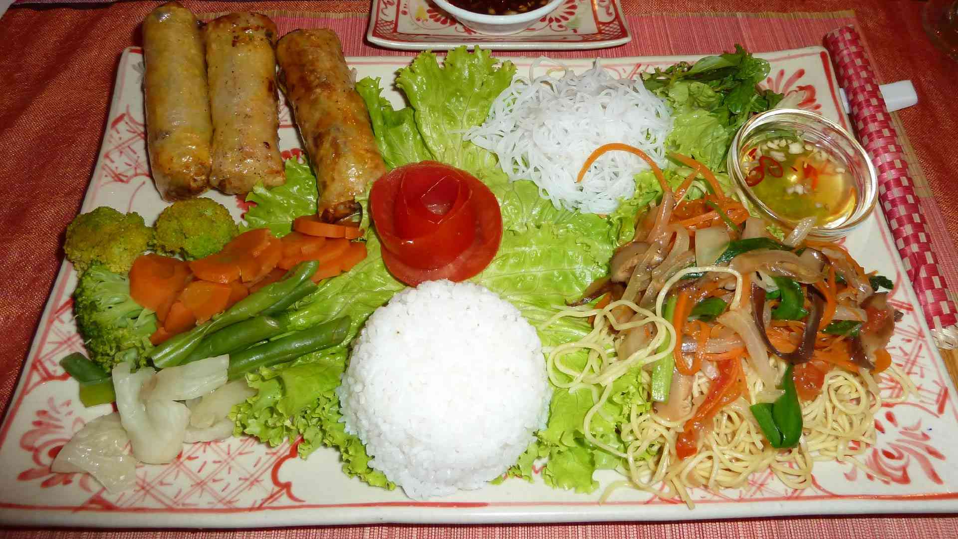 Colourful Vietnamese cuisine in Hoi An on a Vietnam tour