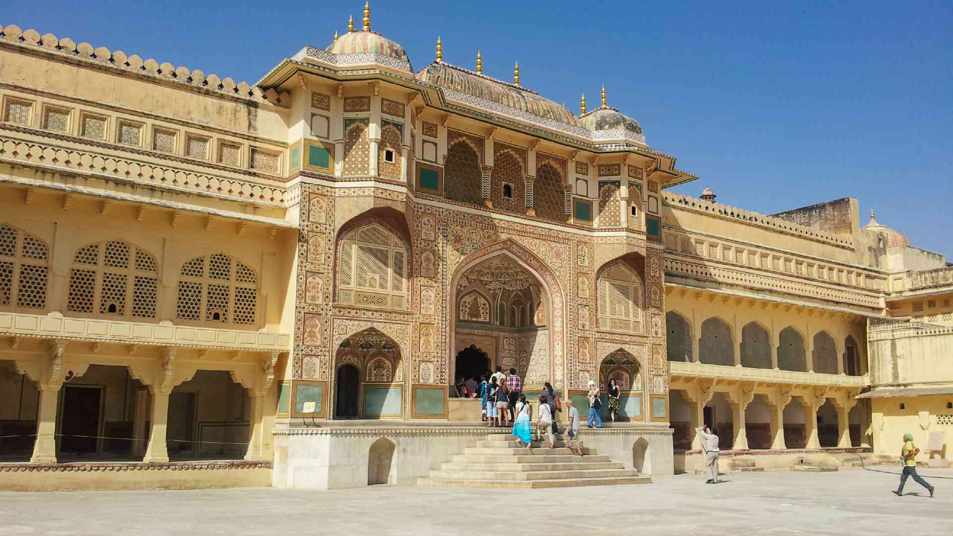 Amber Fort, Jaipur, India by Jennifer Calnin