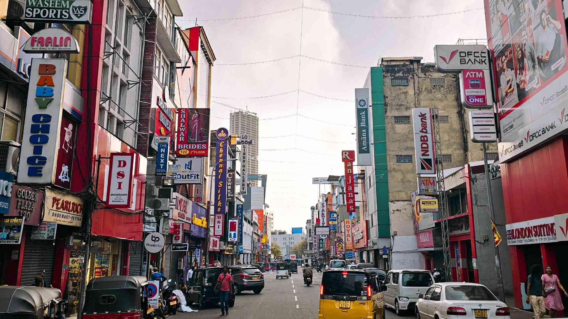 City of Colombo on a Bunnik Tour of Sri Lanka
