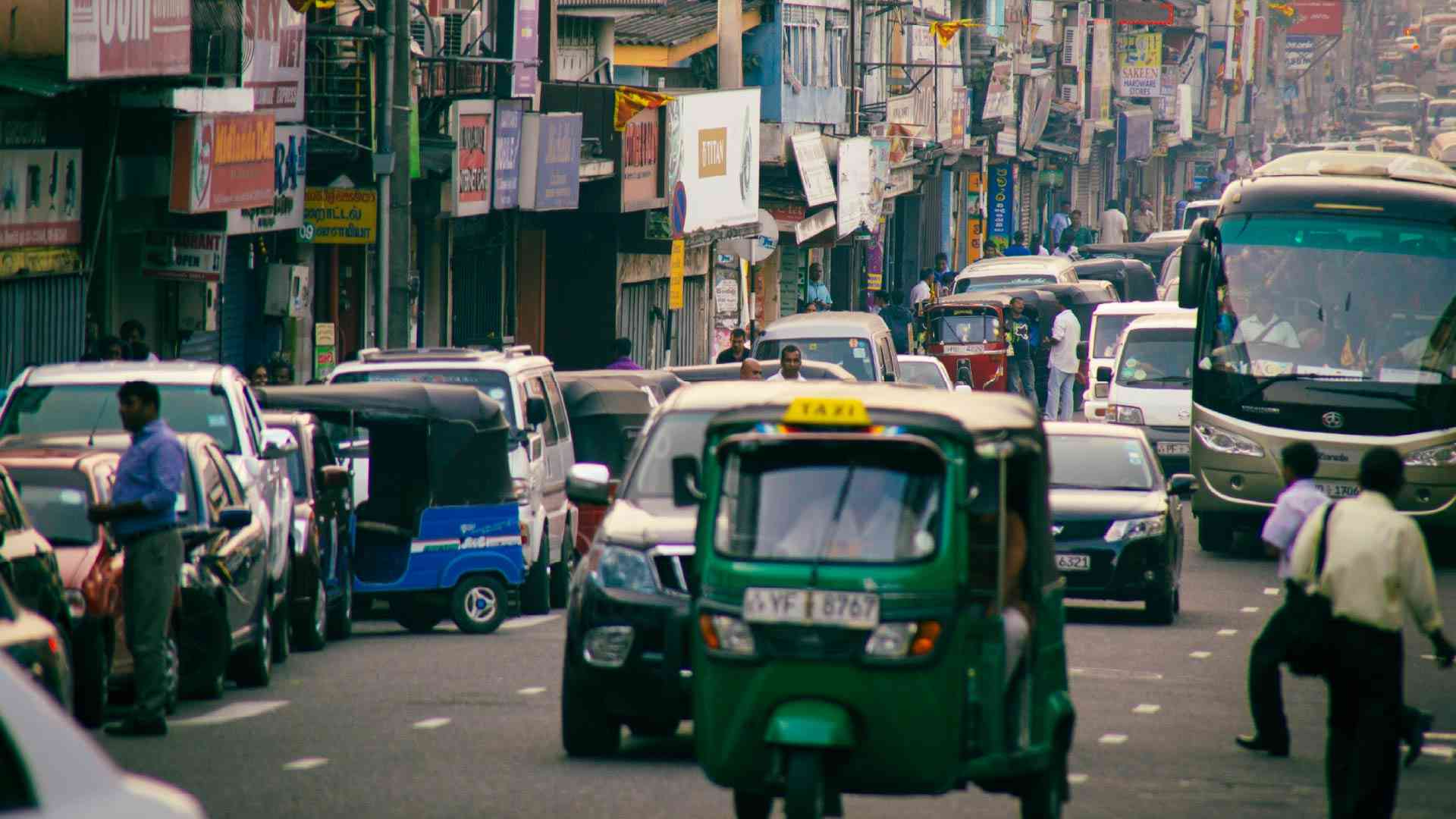 Streets of Kandy on a Bunnik Tour of Sri Lanka