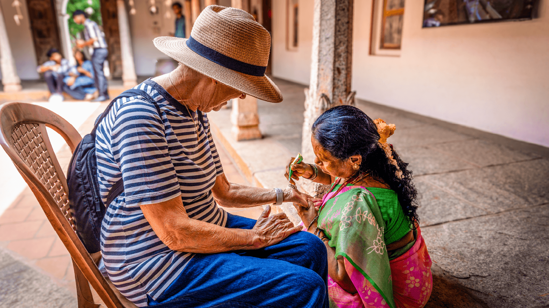 Henna artist in Chennai, India by Chloe Marshman