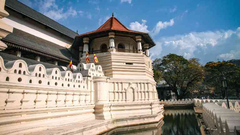 Temple of the Sacred Tooth Relic, Kandy, Sri Lanka on a Bunnik Tour
