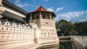 Temple of the Sacred Tooth Relic, Kandy, Sri Lanka on a Bunnik Tour
