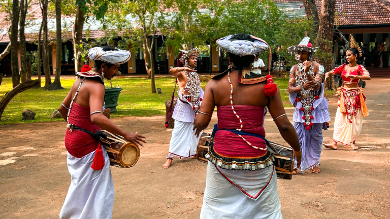 Local dancers and musicians in Sigiriya, Sri Lanka