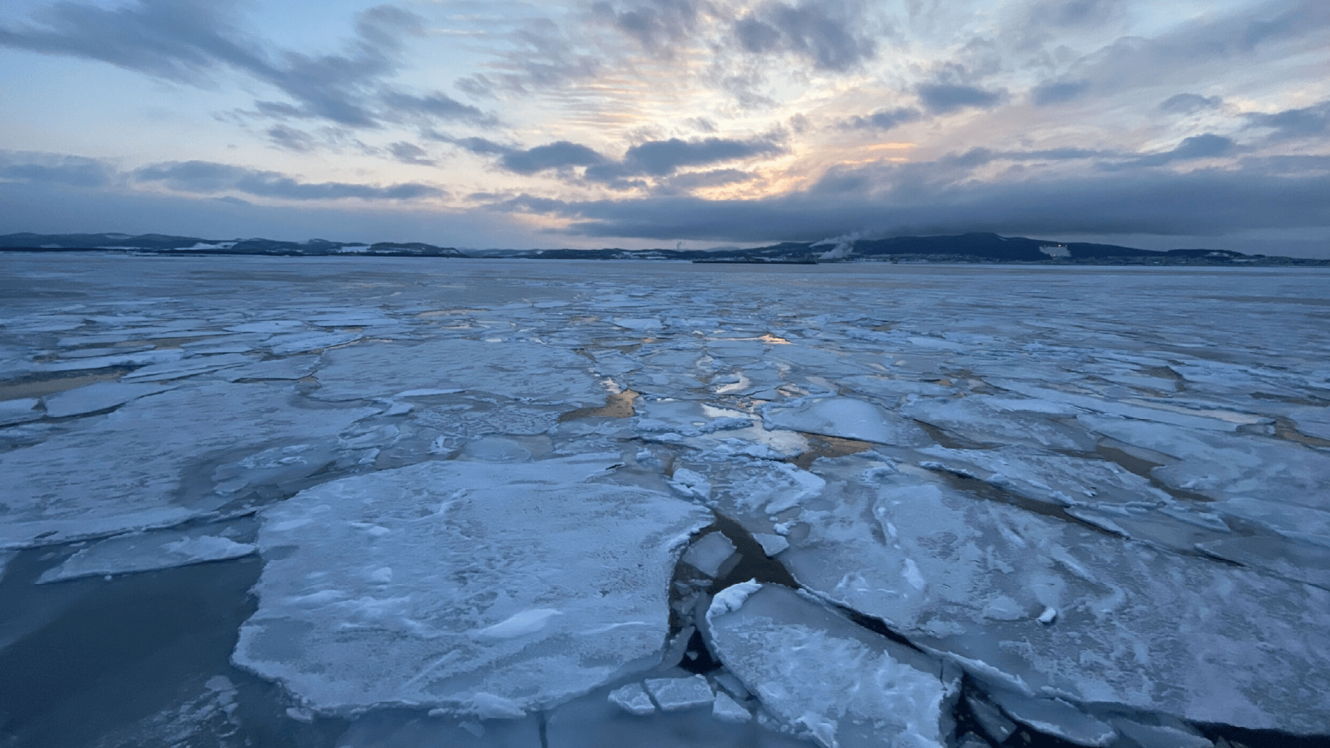 Sea of Okhotsk, Mombetsu, Japan by Hokkaido Tourism