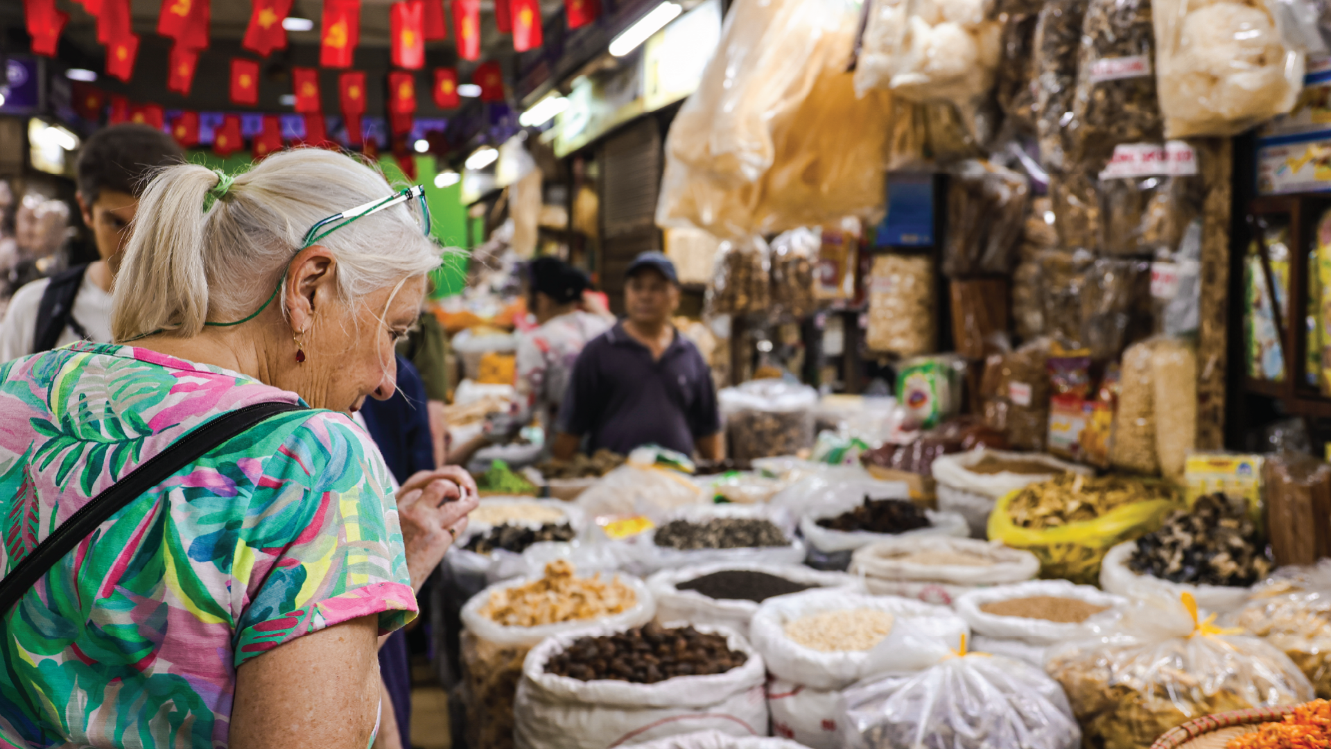 Local market, Hanoi, Vietnam by Amie Bunnik