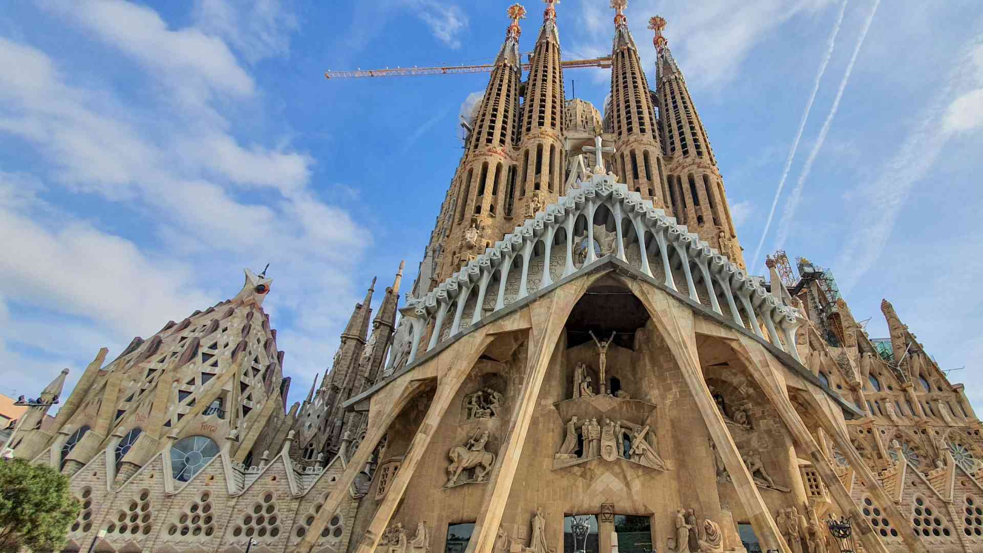 La Sagrada Família, Barcelona, Spain by Annelieke Huijgens