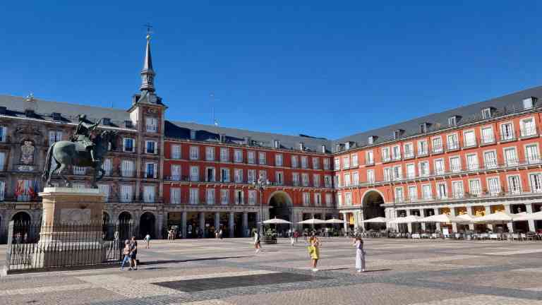 Madrid, Spain by Dennis Bunnik