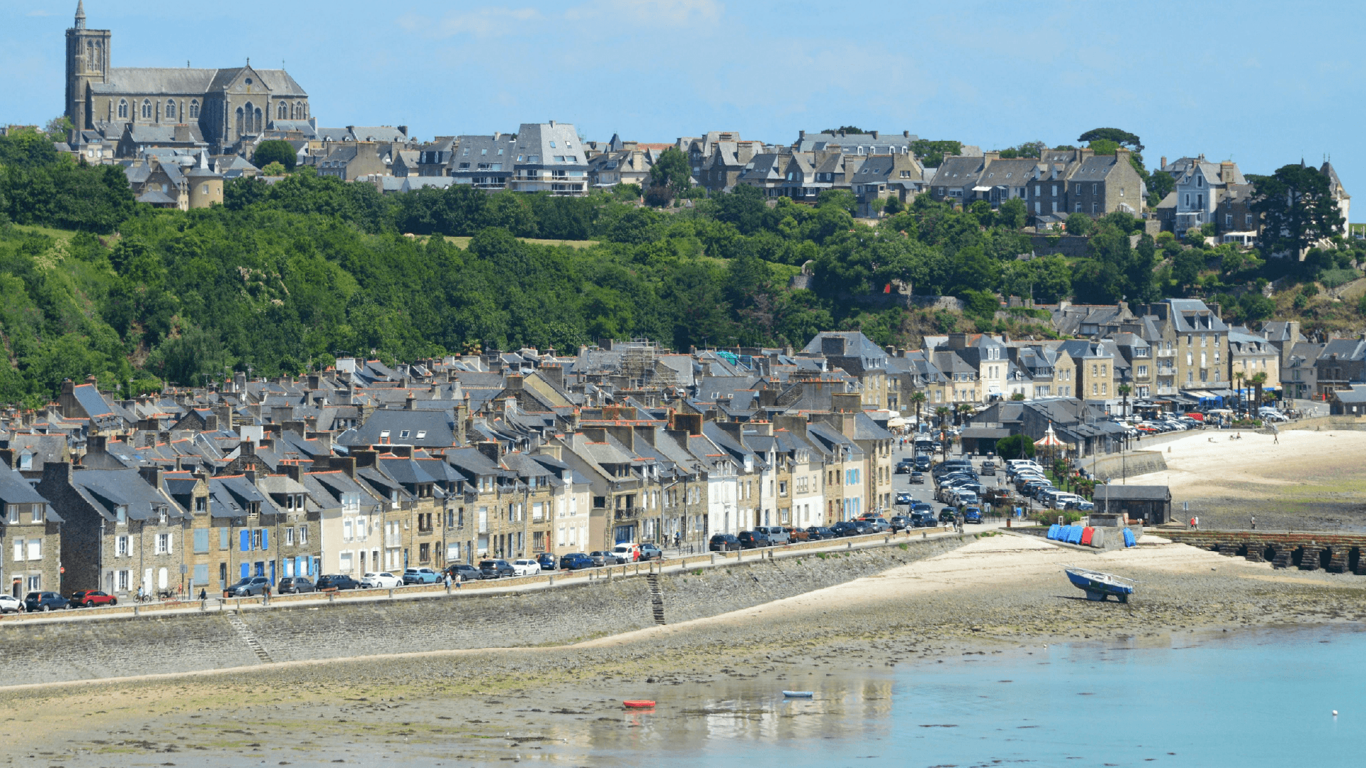 Cancale on a Bunnik Tour of France