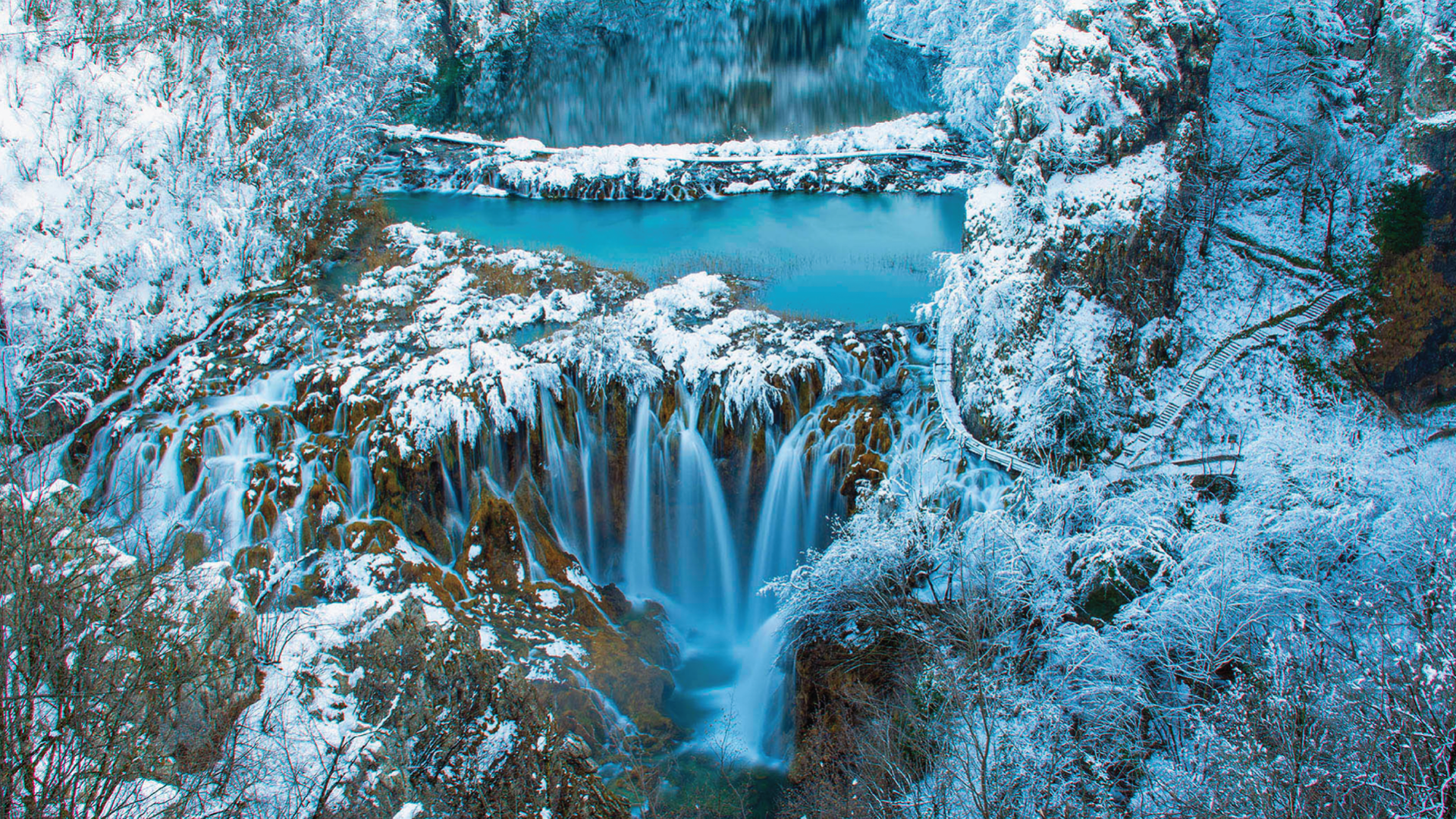 Plitvice Lakes on a Bunnik Tour of Croatia