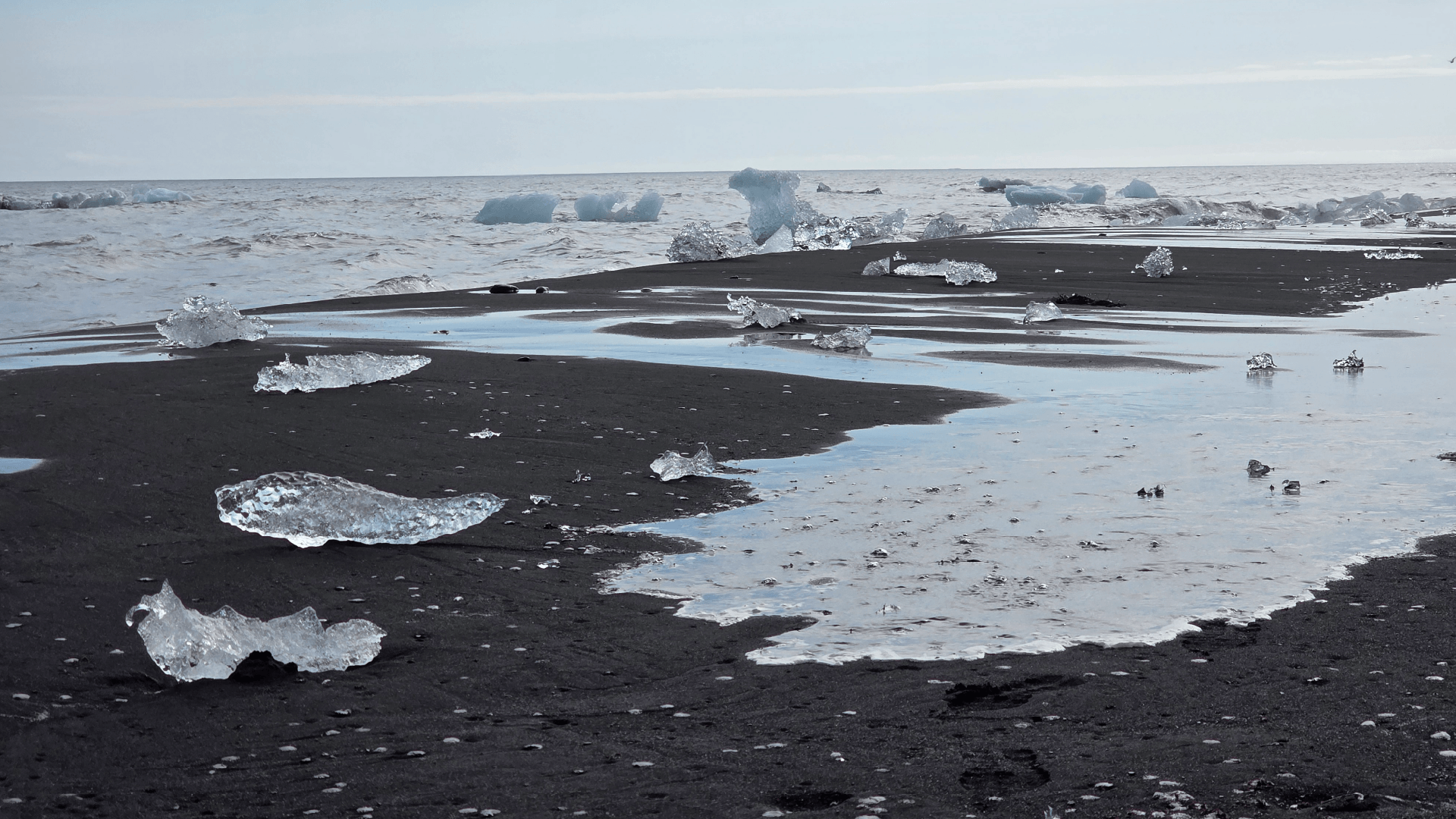 Diamond Beach, Iceland by Dennis Bunnik