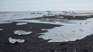 Diamond Beach, Iceland by Dennis Bunnik