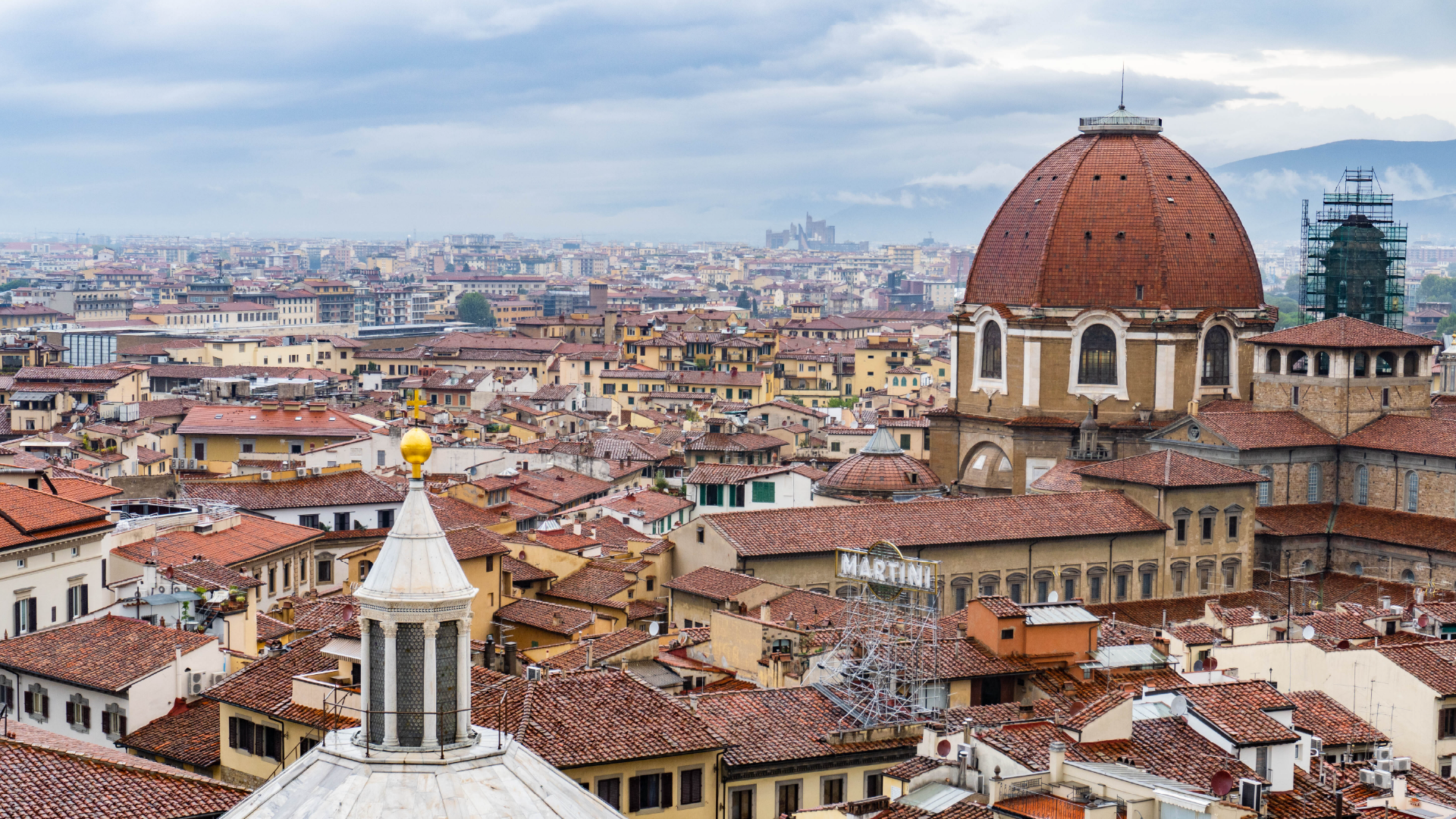 Cityscape of Florence, Italy by Mirza Ariadi