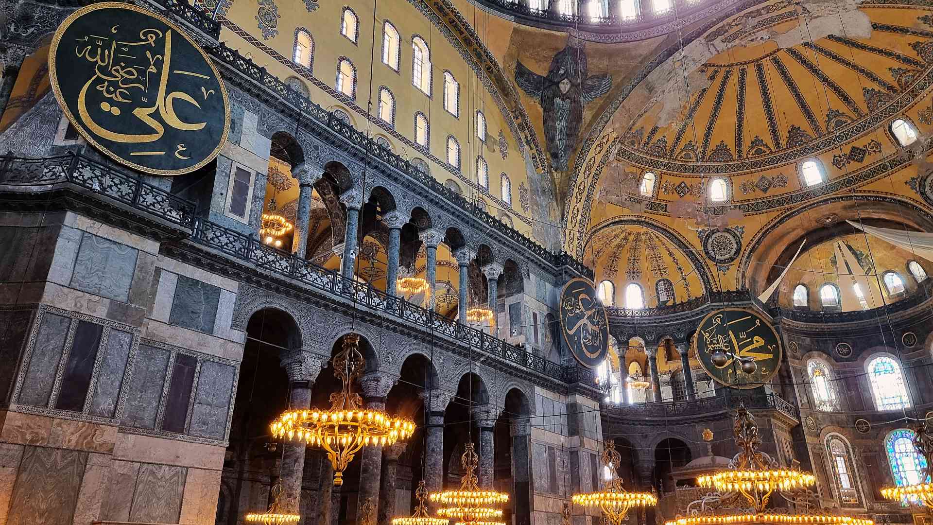 Hagia Sophia, Istanbul on a Bunnik Tour of Türkiye