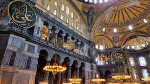 Hagia Sophia, Istanbul on a Bunnik Tour of Türkiye