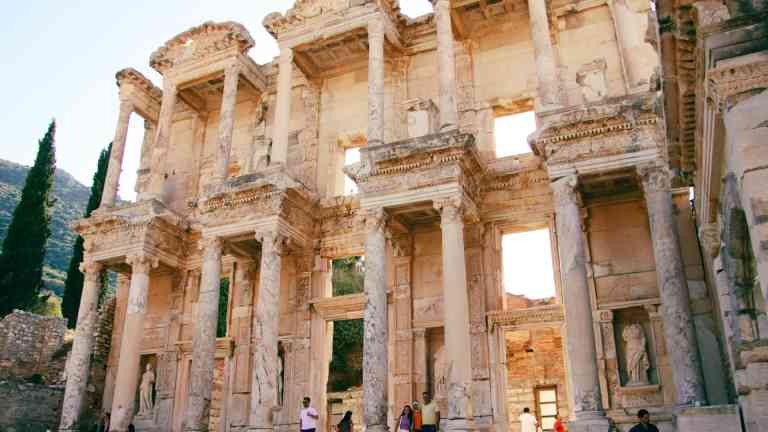 Ephesus on a Bunnik Tour of Türkiye