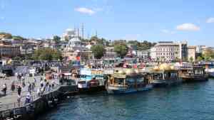 Harbour in Istanbul on a Bunnik Tour of Türkiye