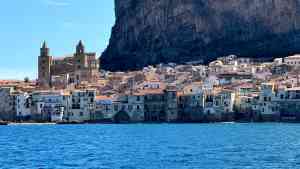 Cefalu, Sicily on a Bunnik Tour