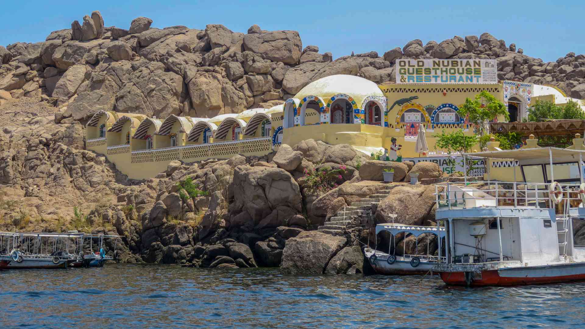 Aswan, Egypt by Amie Bunnik