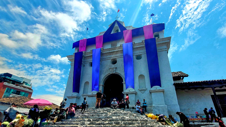 2024- Guatemala - Chichicastenango - Church of Santo Tomás - Pierre Doyen