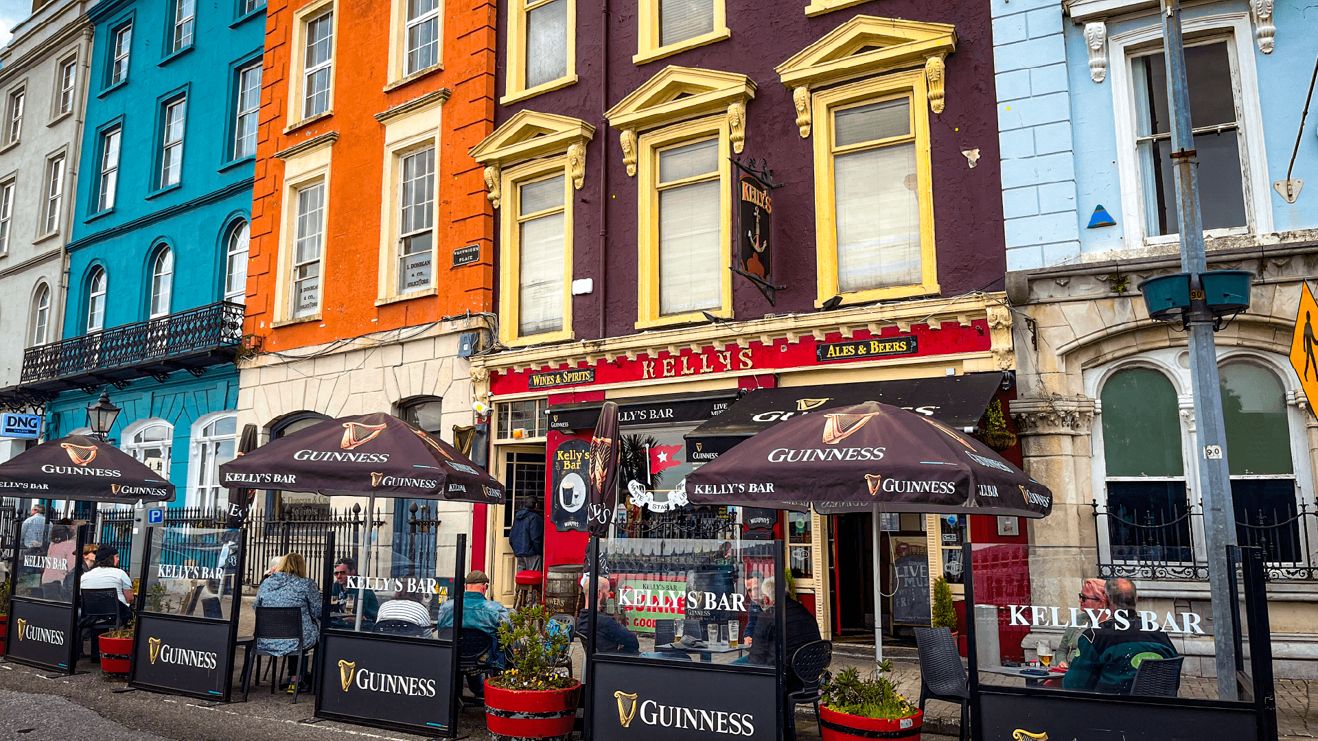 Streets of Cobh on a Bunnik Tour of Ireland
