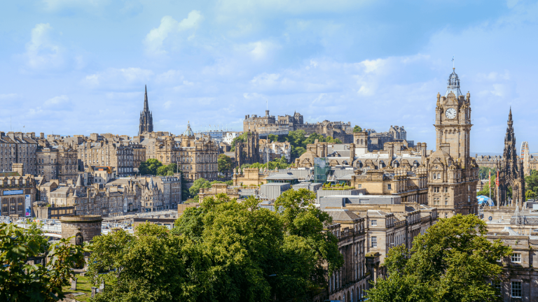 Edinburgh, Scotland by Vic Hearn