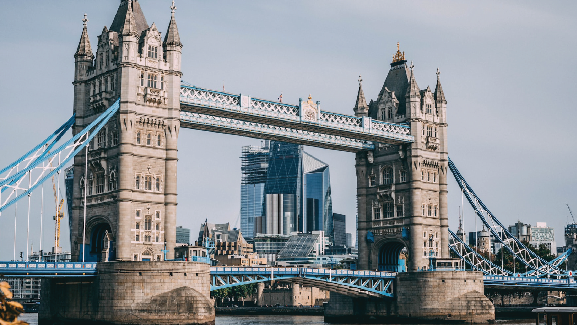 London Bridge, England by Charles Postiaux