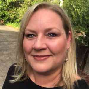 Karin Jones