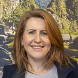 Jennifer Calnin